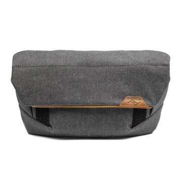 Peak Design Field Pouch V2 Charcoal