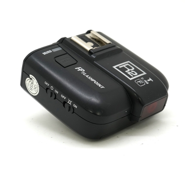 Flashpoint R2 Flash Transmitter for Fujifilm (EX) Used