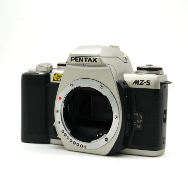 Pentax MZ-5 35mm Film SLR Camera Body (BGN) Used