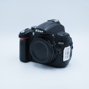 Nikon D5000 DSLR Camera Body (BGN) Used