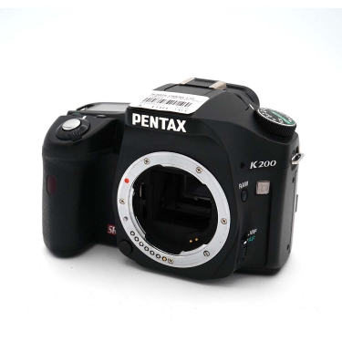 Pentax K200D DSLR Camera Body (BGN) Used