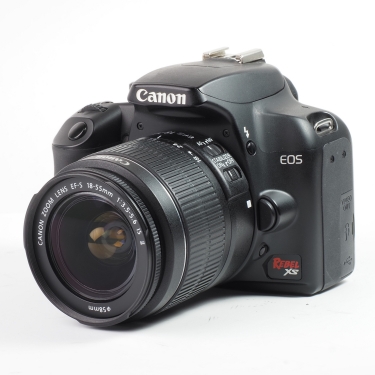Canon EOS Rebel XS + 18-55mm F3.5-5.6 IS II (EX) Used