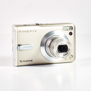 Fujifilm Finepix F30 (EX) Used Point and Shoot