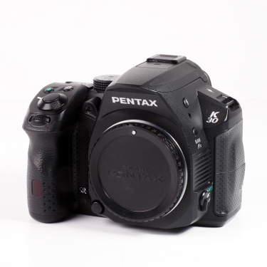 Pentax K-30 Body W/ D-BH109 AA Battery Adapter (SC 9028)(BGN) Used