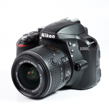 Nikon D3300 + 18-55mm f3.3-5.6 VR II (EX+) used