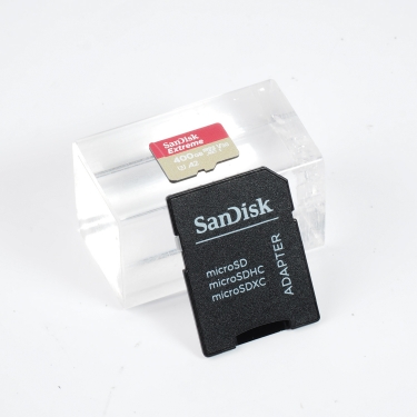 SanDisk Extreme 400GB MicroSDXC UHS-1 w/Adapter (EX+) used