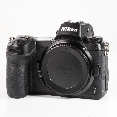 Nikon Z6 (EX+)(SC 11672) used