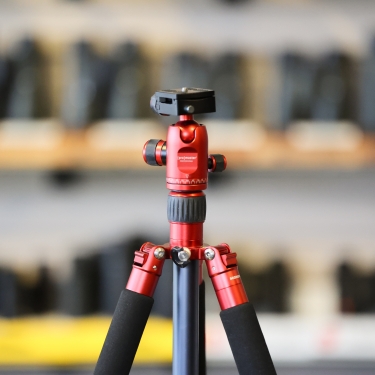 Promaster XC525 Tripod (BGN) used