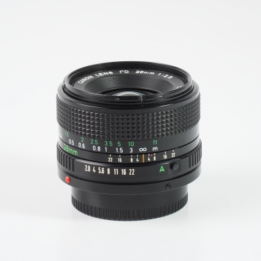 Canon 28mm f2.8 (AS IS)(Barrel cracked) FDn used