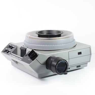 Kodak Ektagraphic III AMT Projector + 100-150mm Zoom (BGN) used