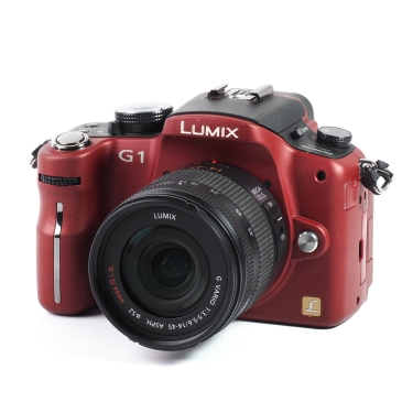 Panasonic Lumix DMC-G1 + 14-45mm f3.5-5.6 ASPH. OIS (BGN) used