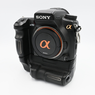 Sony A700 DSLR Camera Body with Sony VG-C70AM Vertical Grip (BGN) Used
