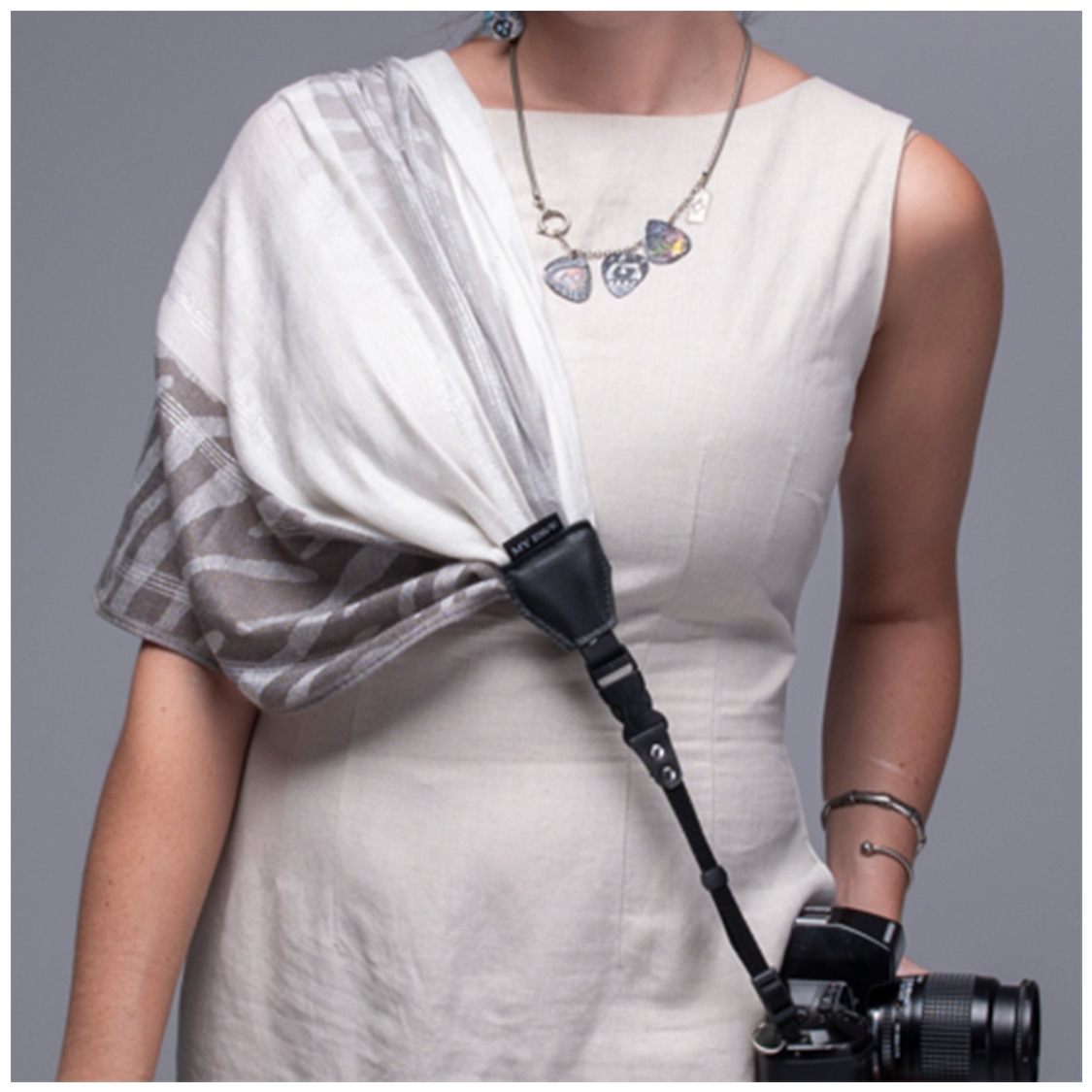 My Fave Scarf Camera Strap (Cream Dream)