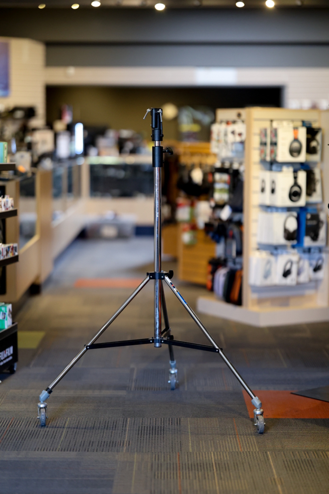 Manfrotto 008 Cine Stand (212CM)(BGN)(NO AIR CUSHION) Used