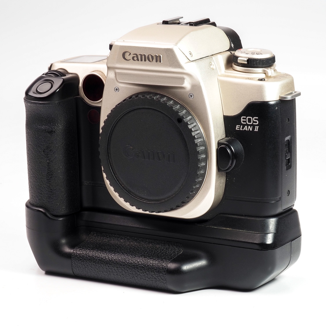 Canon EOS Elan II 35mm Film SLR Camera Body w/ BP50 Grip (BGN) Used