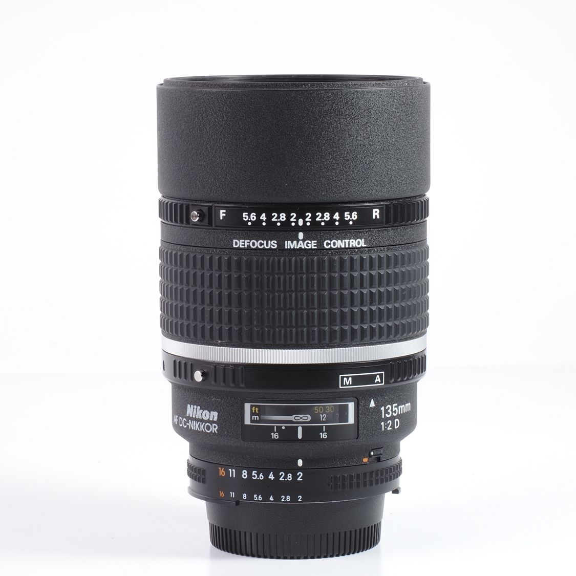 N/AF Nikon DC-Nikkor 135mm F2 D (BGN) Used