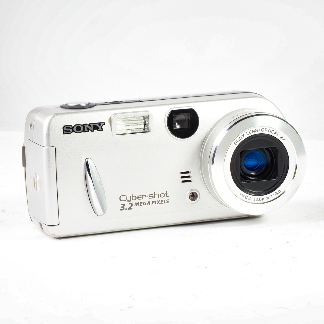 Sony Cyber-Shot DSC-P52 Digital Camera (EX) Used