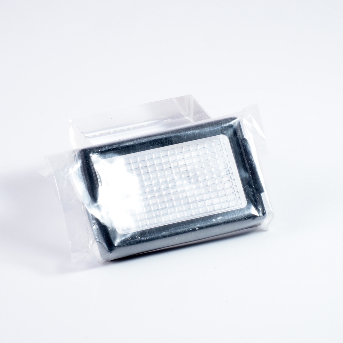 Nikon SW-2 Wide Flash Adapter (SB7, SB8, SB10)(NOS)(EX+) Used