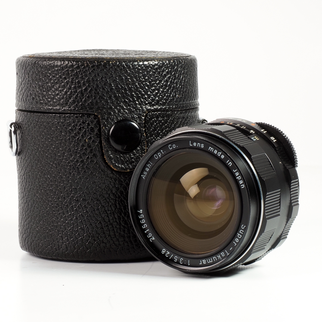 M42 Pentax Super-Takumar 28mm F3.5 (AS-IS)(SLOW APERTURE) Used