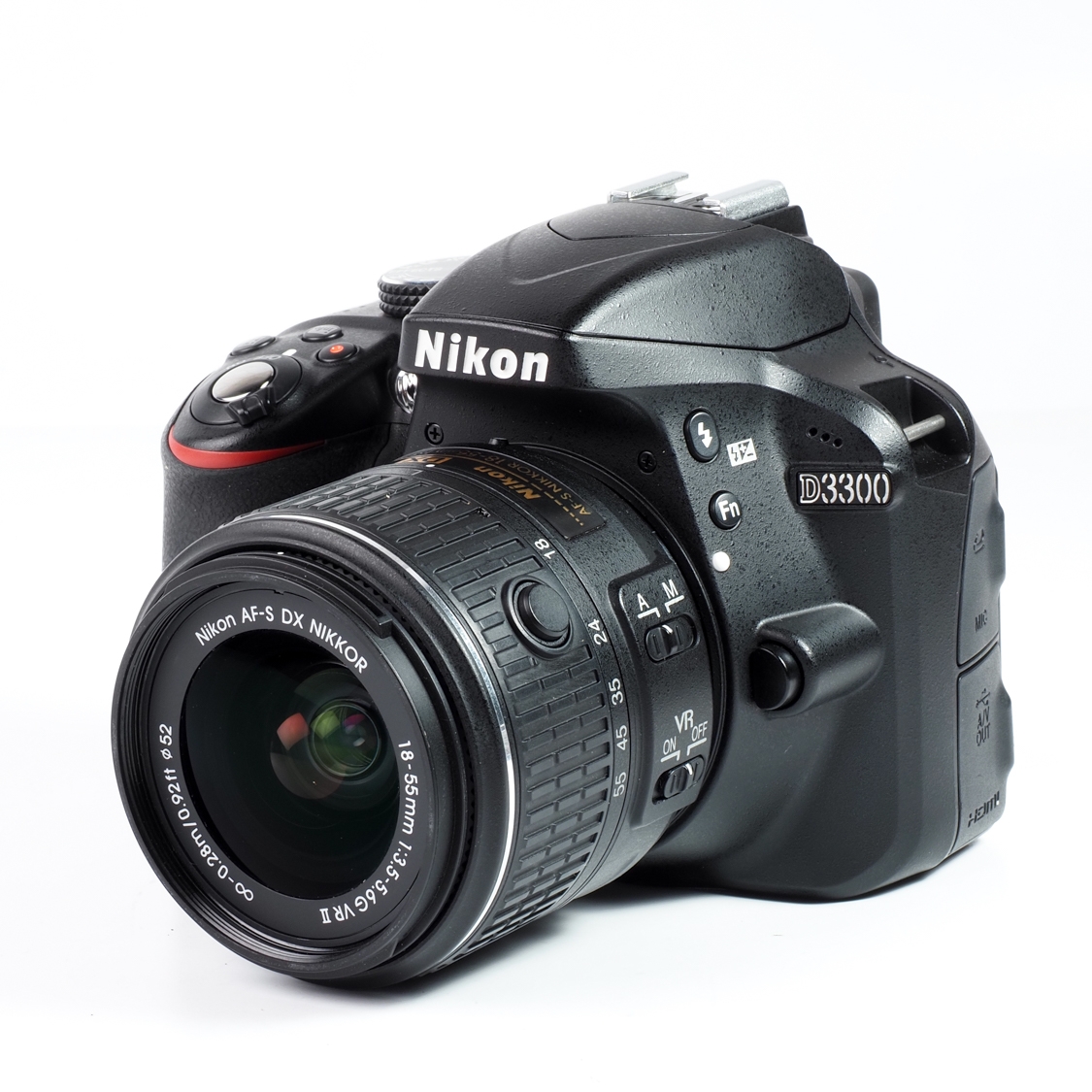 Nikon D3300 + 18-55mm f3.3-5.6 VR II (EX+) used