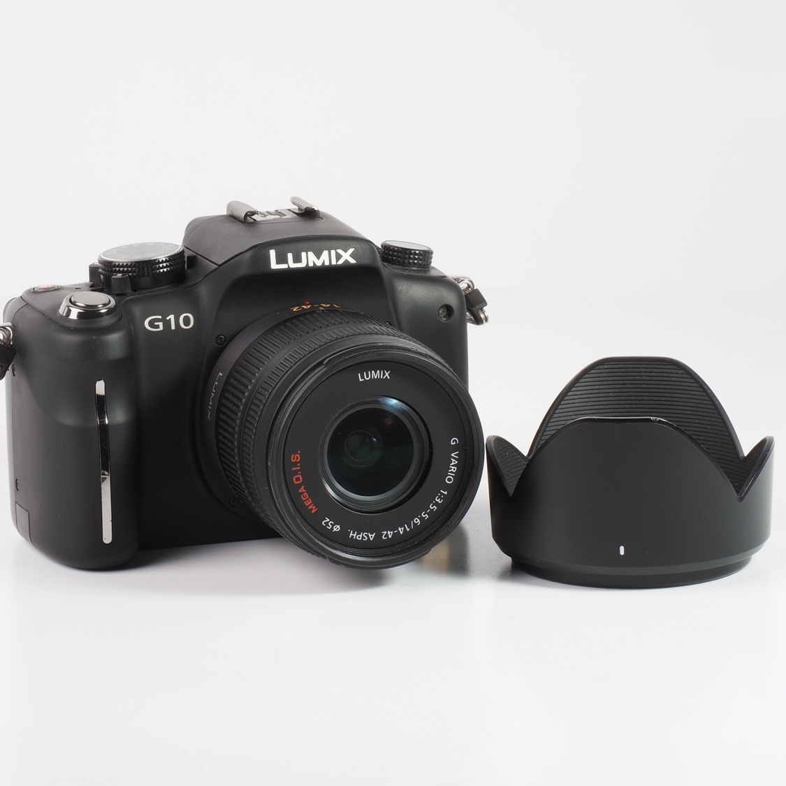 Panasonic Lumix G10 + 14-42mm f3.5-5.6 Asph. O.I.S. (EX) used