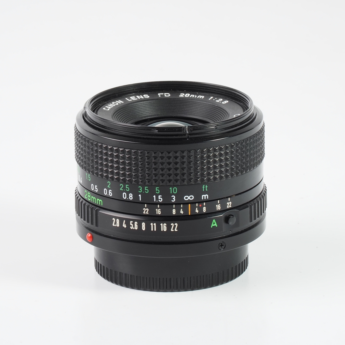 Canon 28mm f2.8 (AS IS)(Barrel cracked) FDn used