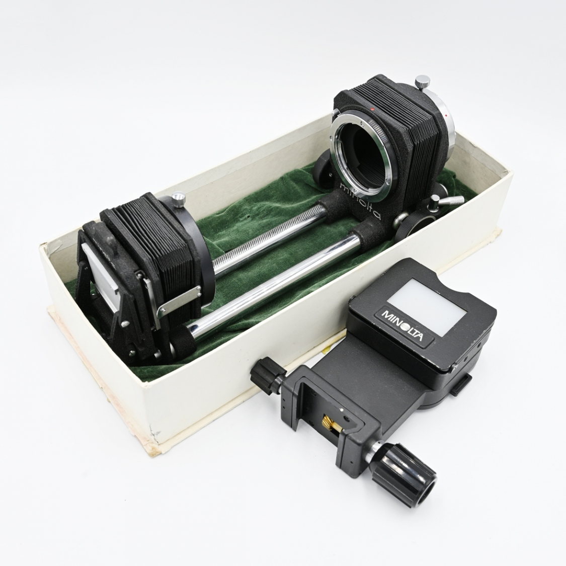 Minolta SR Extension Bellows with Slide Copier Attachment & Original Box (BGN) Used