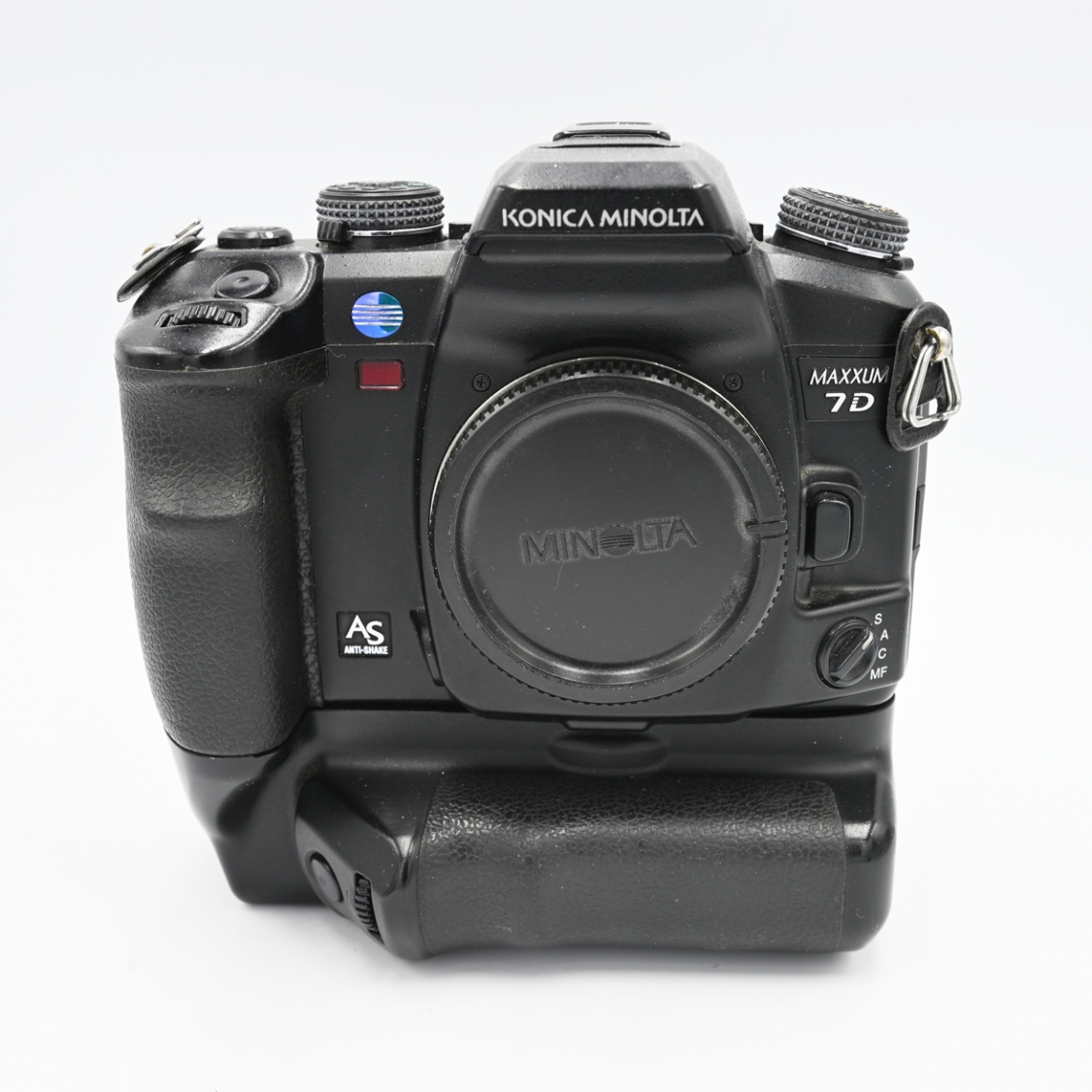 Minolta Maxxum 7D DSLR Camera Body with VC-7D Vertical Grip (BGN) Used