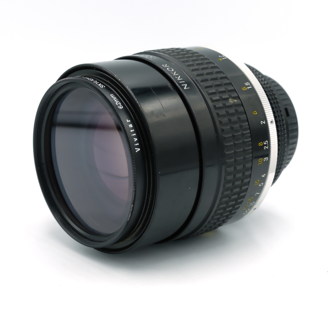 Nikon NIKKOR AI-S 105mm F1.8 Used Lens
