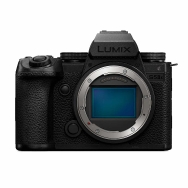 Panasonic LUMIX S5 IIX Camera Body