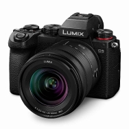 Open Box Panasonic S5 Camera w/ 20-60mm f3.5-5.6 Lens