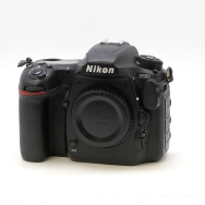 Nikon D500 DSLR Camera Body (BGN) (SC 159391) Used