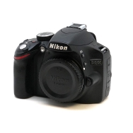 Nikon D3200 DSLR Camera Body (SC 13221) (EX) Used