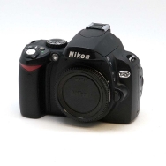 Nikon D40X DSLR Camera Body (SC 4205) (EX) USED