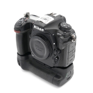 Nikon D500 DSLR Camera Body with Grip (BGN) (SC 110,156) Used