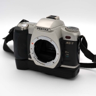 Pentax MZ-7 35mm Film SLR Camera Body with AA Battery Adapter (BGN) Used