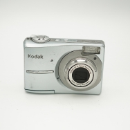 Kodak EasyShare C913 Compact Digital Camera (As-Is) Used