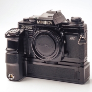 Minolta X-700 35mm Film SLR Camera w/ Motor Drive 1 & Multi-Function Back (BGN) Used