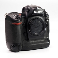 Nikon D2X DSLR Camera Body (BGN) (SC-8080) Used