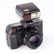 Minolta Maxxum 5000 35mm Film SLR Camera with 50mm f1.7 Lens & 1800AF Flash (BGN) Used