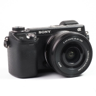 Sony NEX-6 Camera with 16-50mm F3.5-5.6 PZ OSS Lens (BGN) Used
