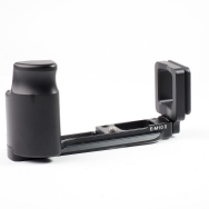 Misc. Brand L-Bracket (E-M10II)(EX+) Used