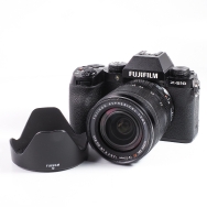 Fujifilm X-S10 + 18-55mm F2.8-4 XF R LM OIS (B-EX+, L-EX) Used