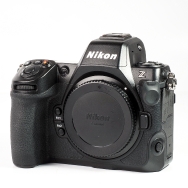 Nikon Z8 (SC 4388)(EX+) used