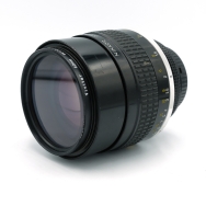 Nikon NIKKOR AI-S 105mm F1.8 Used Lens