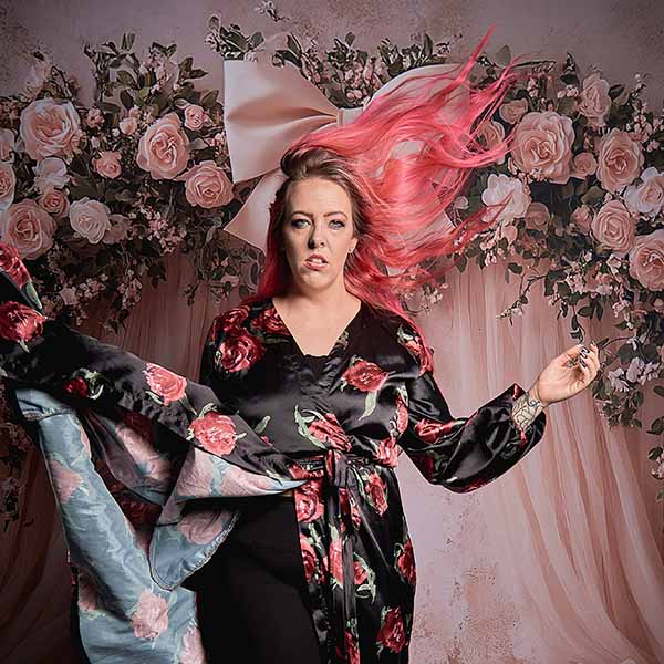 Light in Motion: Crafting Dynamic Moving Portraits